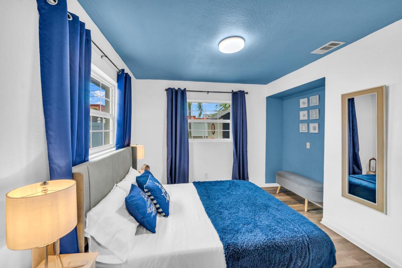 The Blue Villa - Luxury Clearwater By Bluebellaestate Largo Kültér fotó